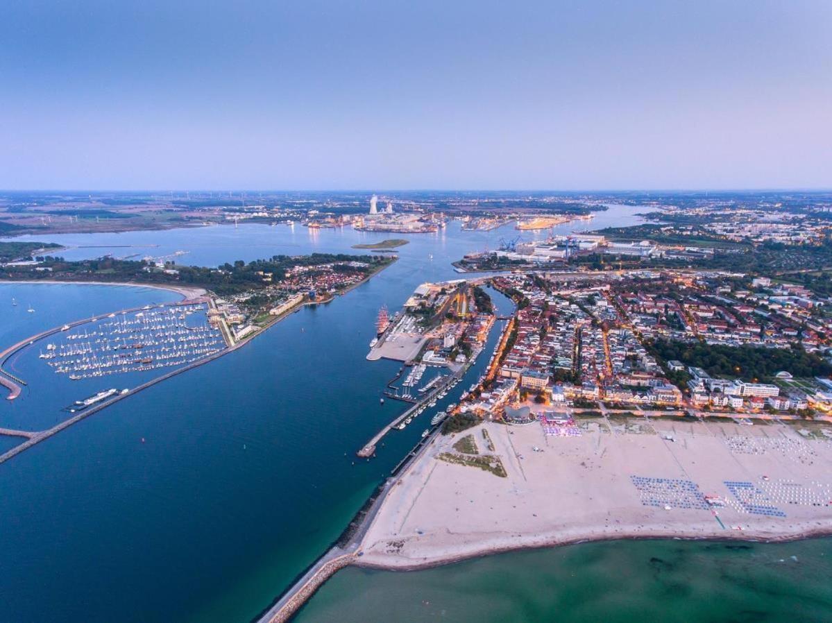 Doppelzimmer Cocktail, Direkt Am Alten Strom Rostock Extérieur photo